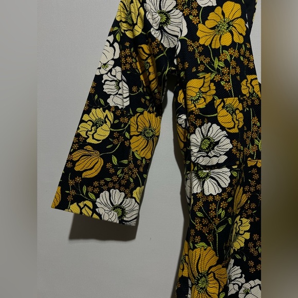 - Zara Mini Floral dress Size XS - Picture 5 of 6